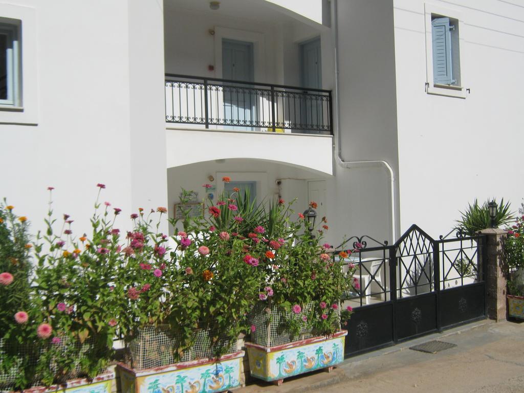 Friderica House Otel Poros  Oda fotoğraf